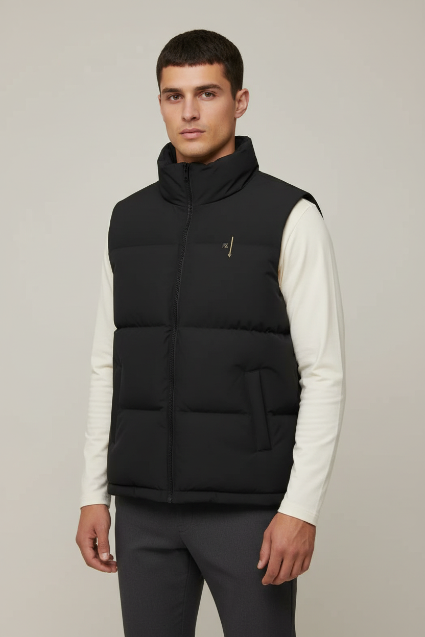 Deuxième mannequin portant le même gilet