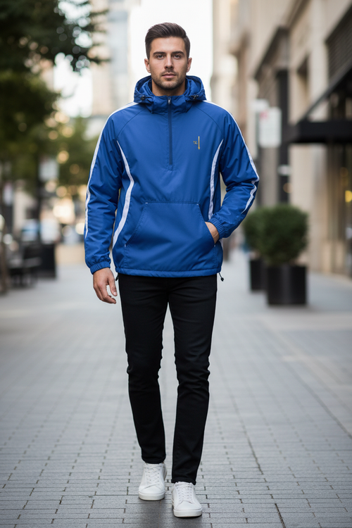 Mannequin homme bleu royal et blanc, vue de face