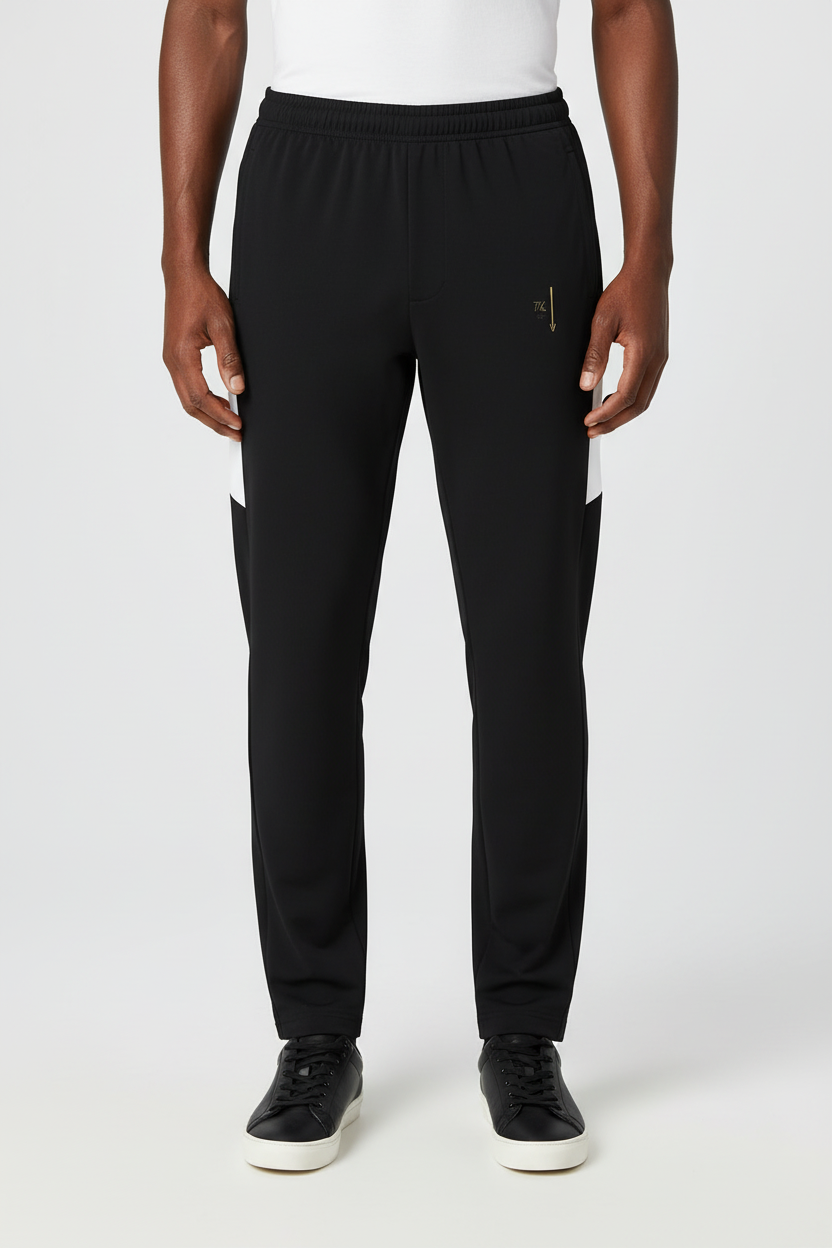 Mannequin portant le pantalon noir
